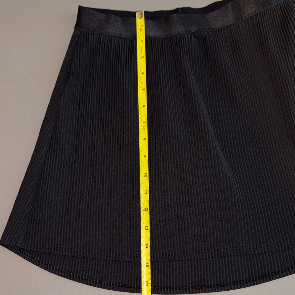 All in Motion Dark Pleated Mini Skort - Picture 7 of 8